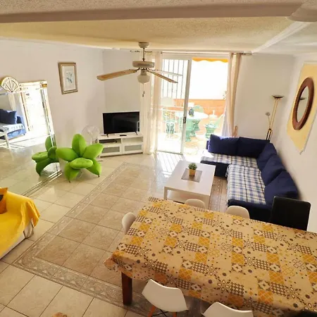 Parque Santiago Ii Villa1 By Tenerife & Sales * プラヤ・デ・ラス・アメリカス